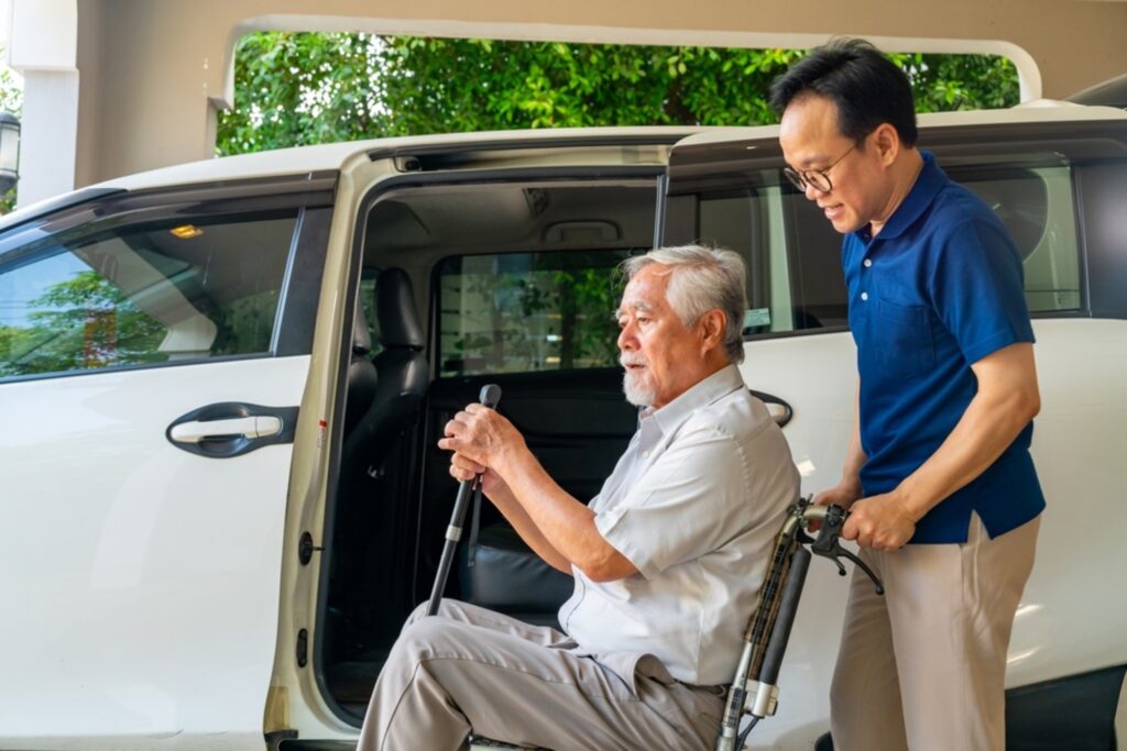 Reliable Transportation for Seniors in Sugar Land Challenges, Risks, and Better Solutions